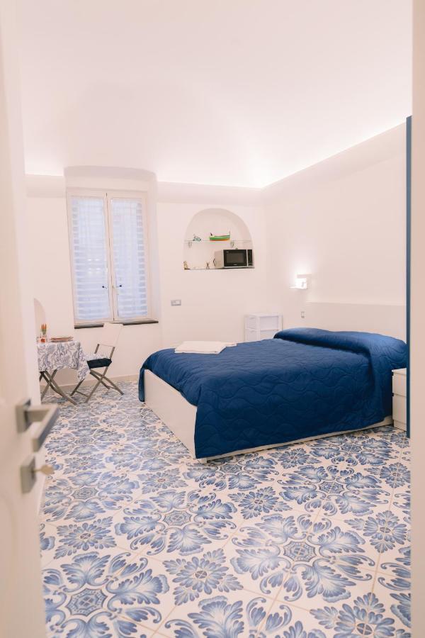 Amalfi Residenza Centrale Экстерьер фото